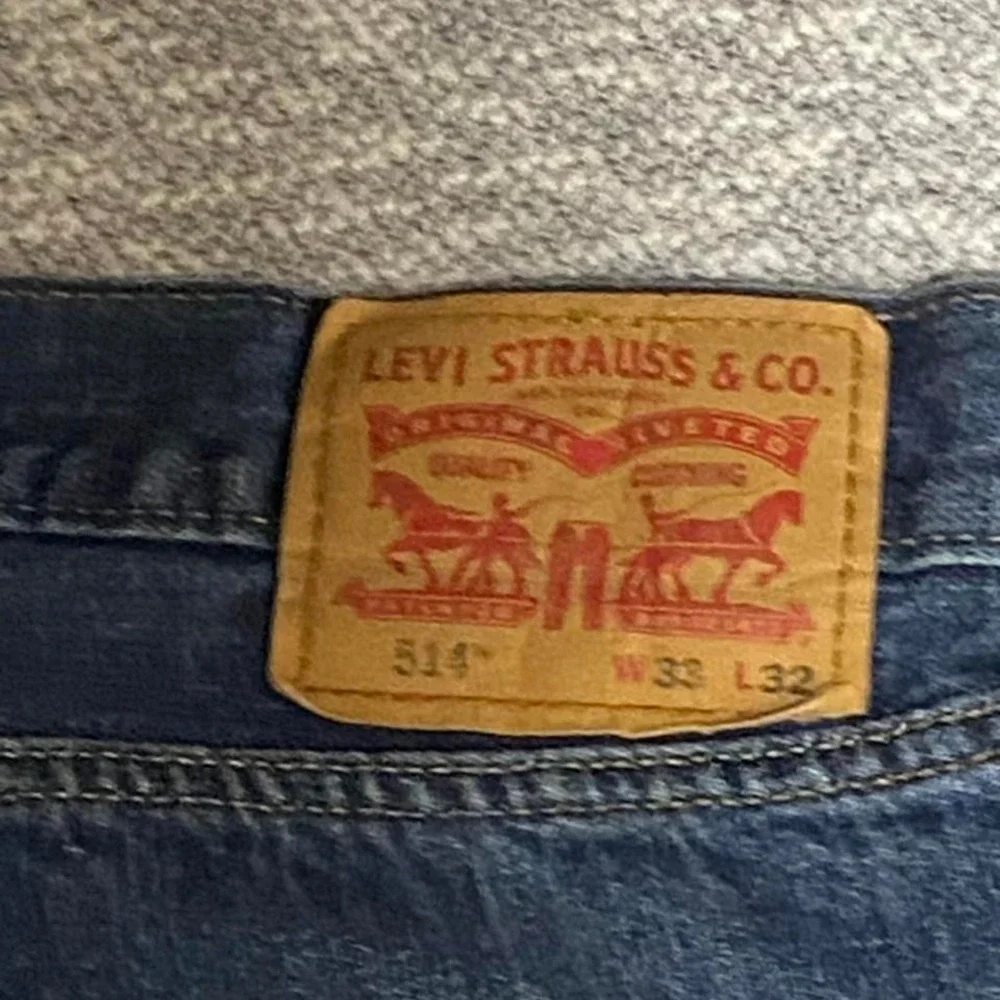 Levi's 514 blue denim jeans Size W33/ L32. SKU915